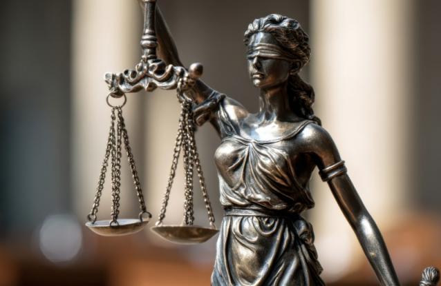 Avocat assistance juridictions pénales